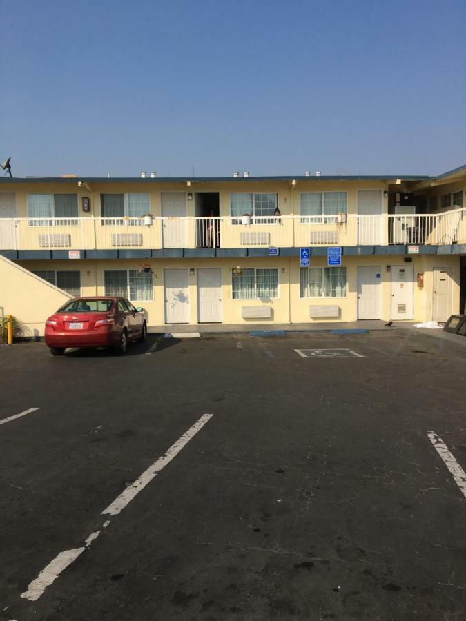 Economy Inn Seaside Luaran gambar